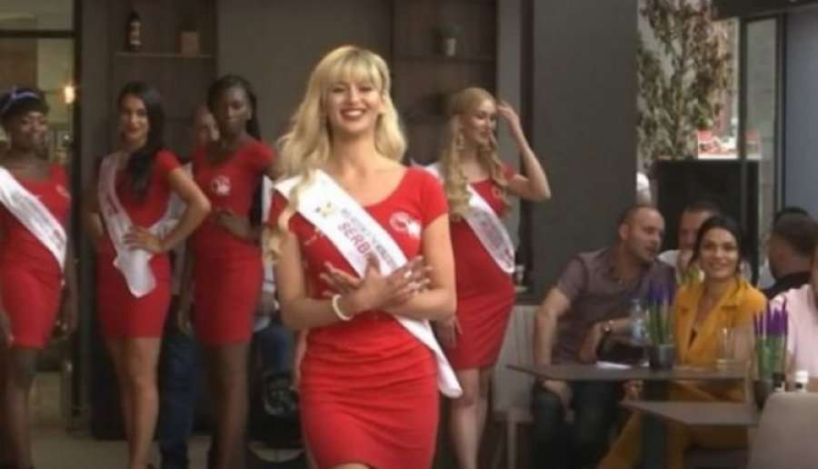 Miss Serbia këshillon ata që nuk udhëtuan për shkak të COVID-19 t’i pyesin kosovarët “si u ndien këto 20 vjet” Miss Serbia këshillon ata që nuk udhëtuan për shkak të COVID-19 t’i pyesin kosovarët “si u ndien këto 20 vjet”