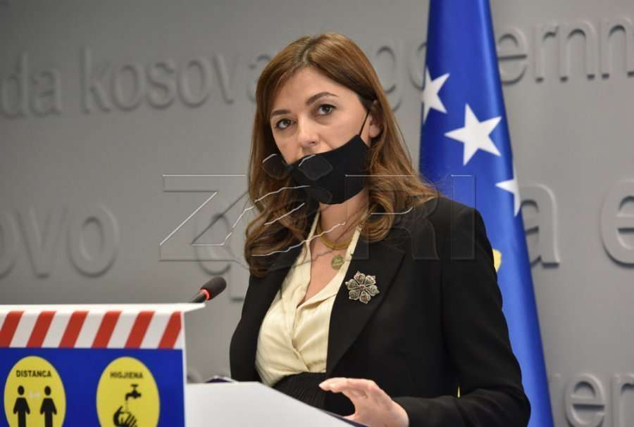 Haxhiu demands implementation of the Government decision for dismissal of pregnant women during the pandemic