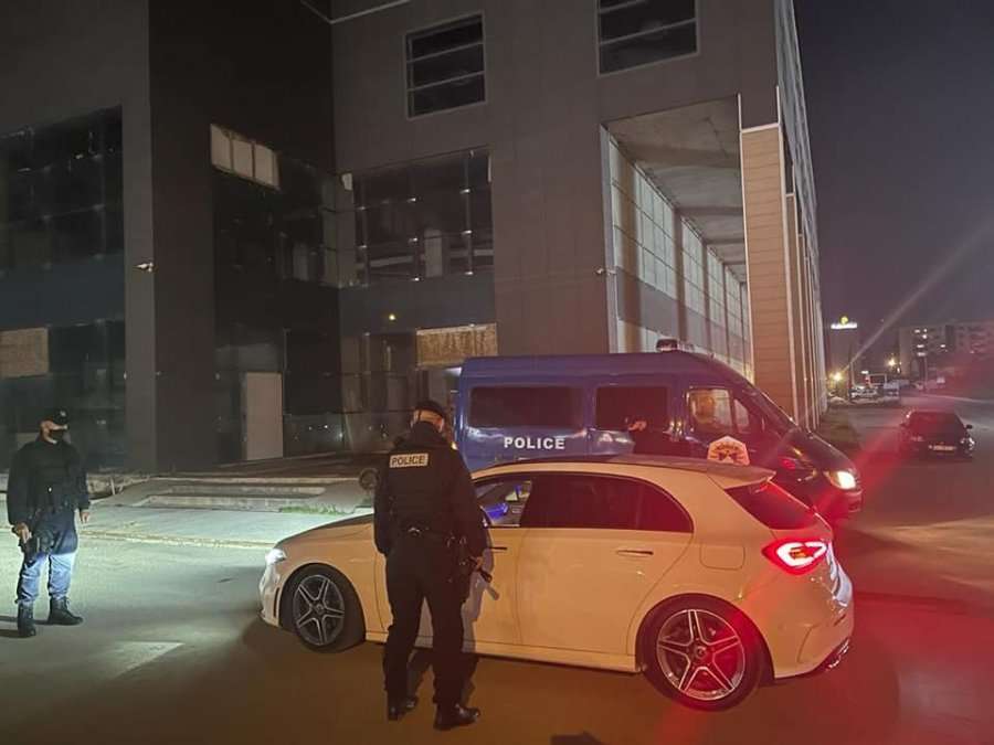 Police in action if anti-COVID measures are being implemented
