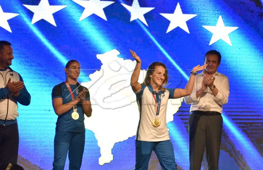 دیستریا کراسنیقی: بسیار خوشحالم که مدال طلای المپیک را به کوزوو رساندم