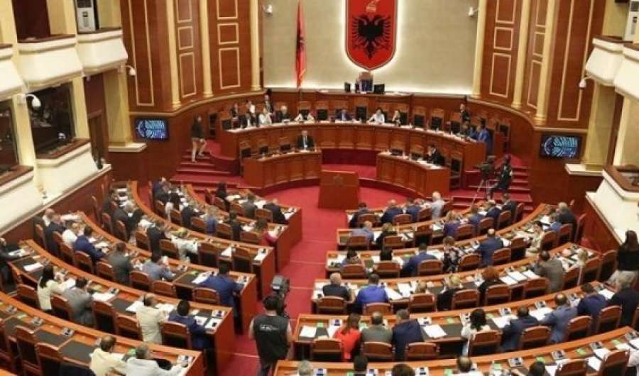 500000 واکسن از Pfizer ، پارلمان آلبانی با 94 رای موافقت کرد  
