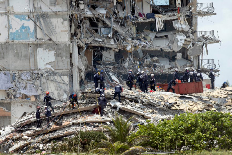 10 dead in Florida, aggravates the balance of victims of the collapsed building