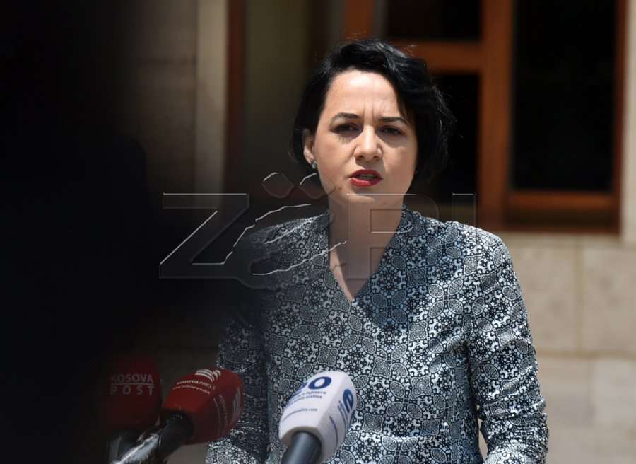 Pacolli defends Gërvalla: She is doing her job, she should not be fired