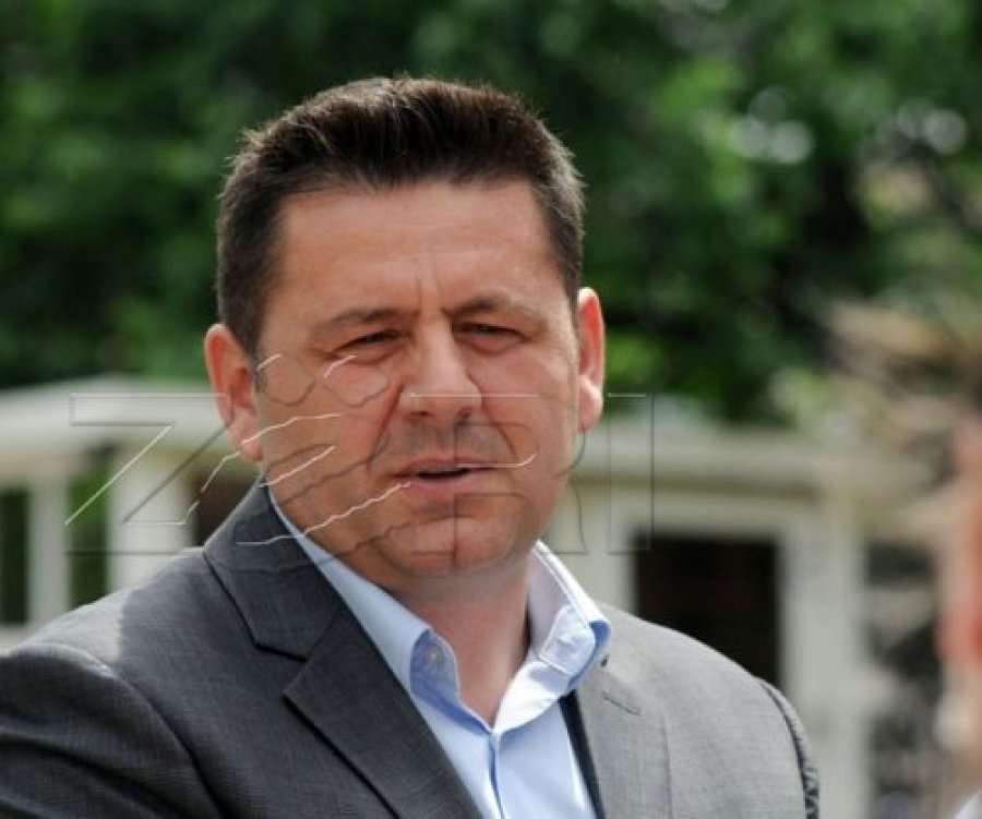 Beka Berisha shows the reasons why he will run for mayor of Istog