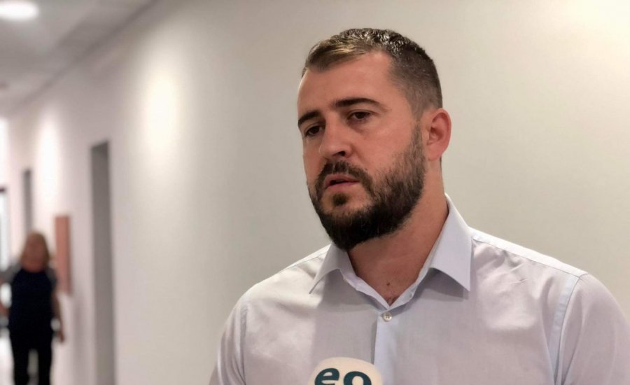 Lushtaku: Qeveria të zgjohet nga gjumi, s’kanë njerëz profesional në menaxhimin e energjisë
