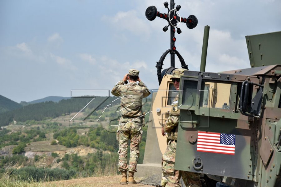 NATO-ja për tensionet në veri: Të gatshëm për ta zbatuar mandatin që kemi