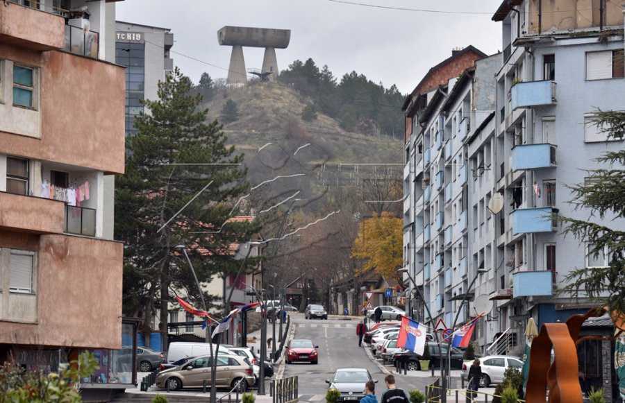Cikli i ultë mban mësim në shkollën “Aziz Sylejmani” në veri