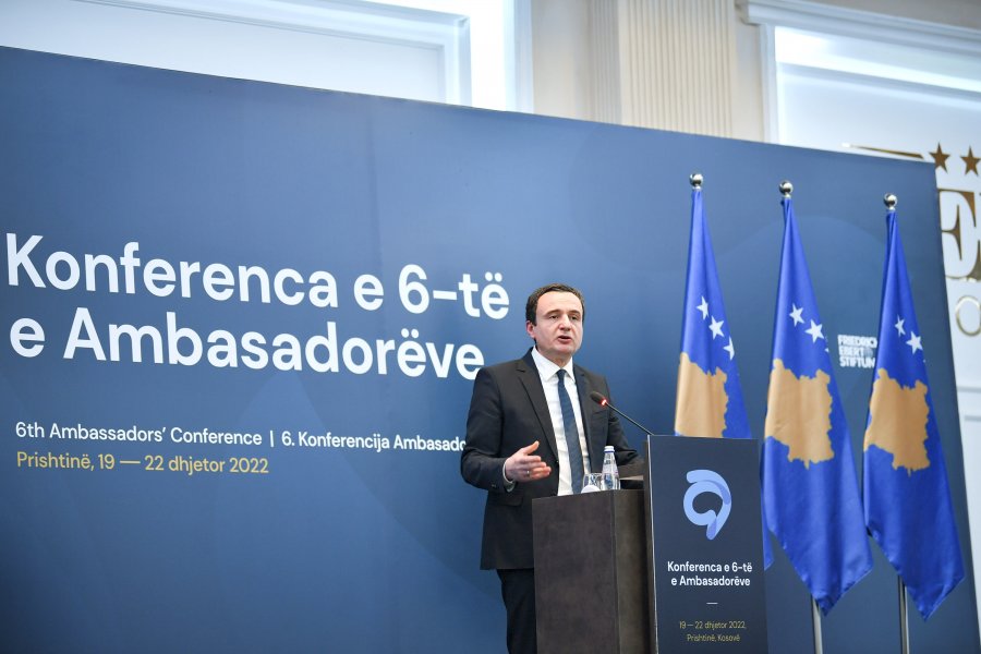 Kurti: Serbia mund të ketë marrë shumë mallra e armë, por asnjëherë themelin e qytetërimit perëndimor
