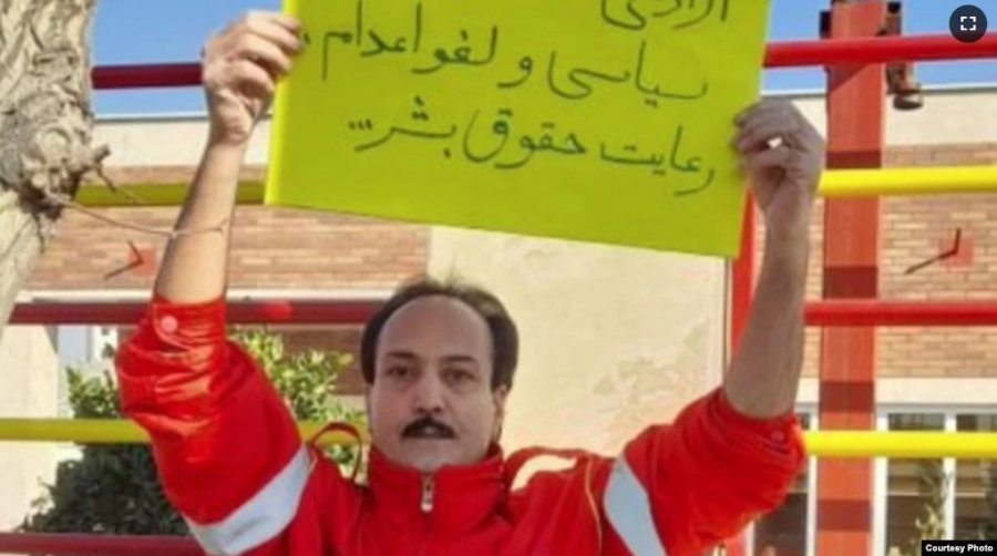 Refuzon propozimin iranian, aktivisti thotë se kurrë s'do të kërkojë falje