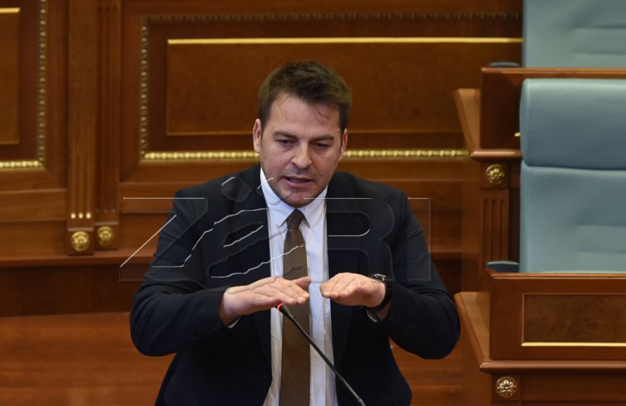 Muja i LVV-së publikon grafik, pretendon se shkalla e papunësisë është ulur