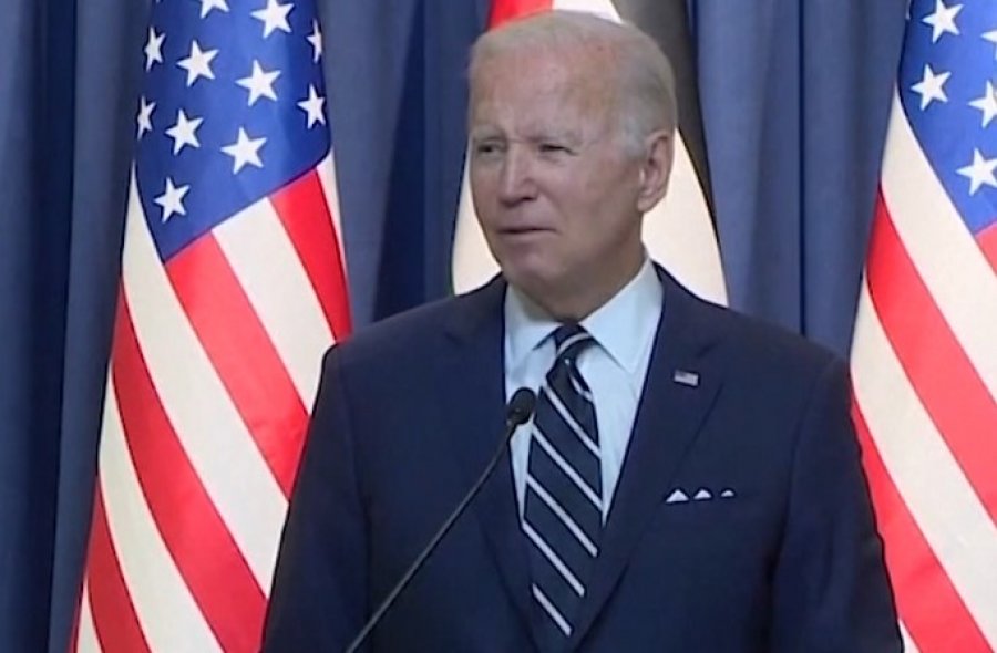 Biden: Çmimi i naftës është në rënie rekord