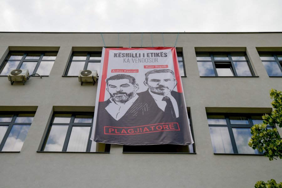 Akuzohet për plagjiat, Kastrati: Fushatë e orkestruar nga LVV-ja