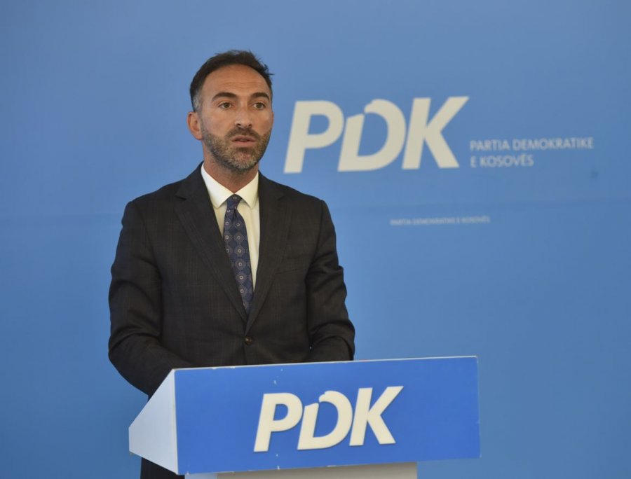 Stavileci: E vetmja qeveri që s’e pranon krizën ekonomike është ajo e Kurtit