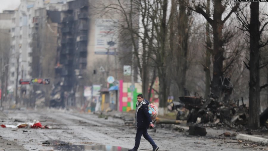 Mbi 20 të plagosur nga sulmet ruse në perëndim të Ukrainës