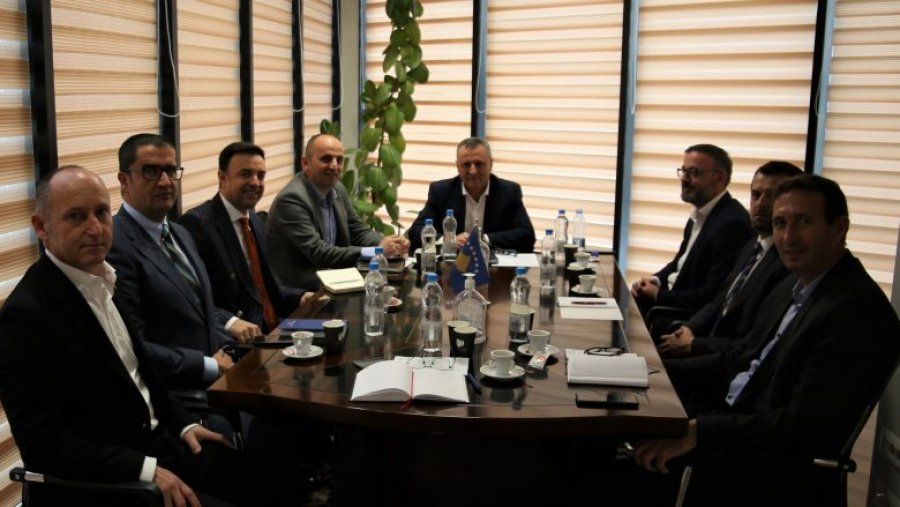 “Skema” heton 14 persona për shpëlarje parash