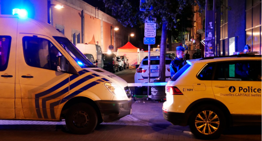 “Sulm terrorist” në Bruksel, mbetet i vdekur një polic