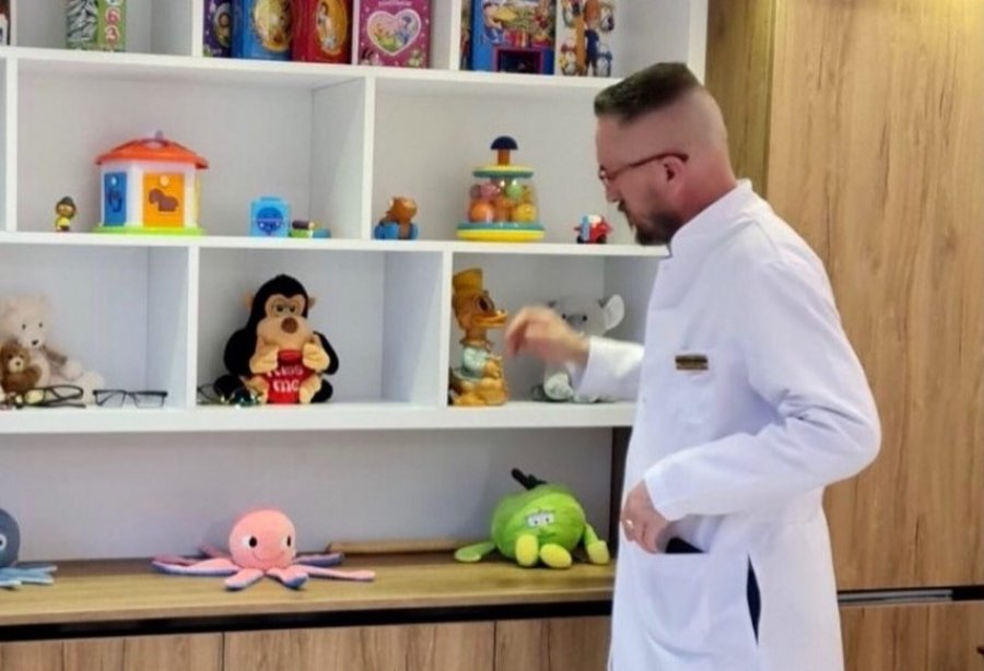 SHSKUK-ja kërkon të merren masa ndaj logopedit që keqtrajtoi pacienten 5-vjeçare