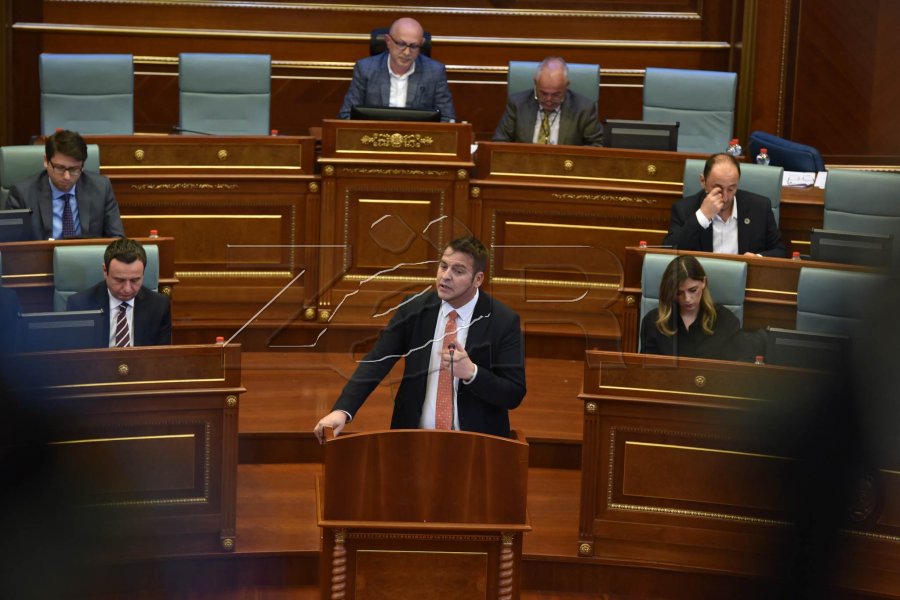 Armend Muja prezanton “4 D-të” e qeverisë në dy vjet