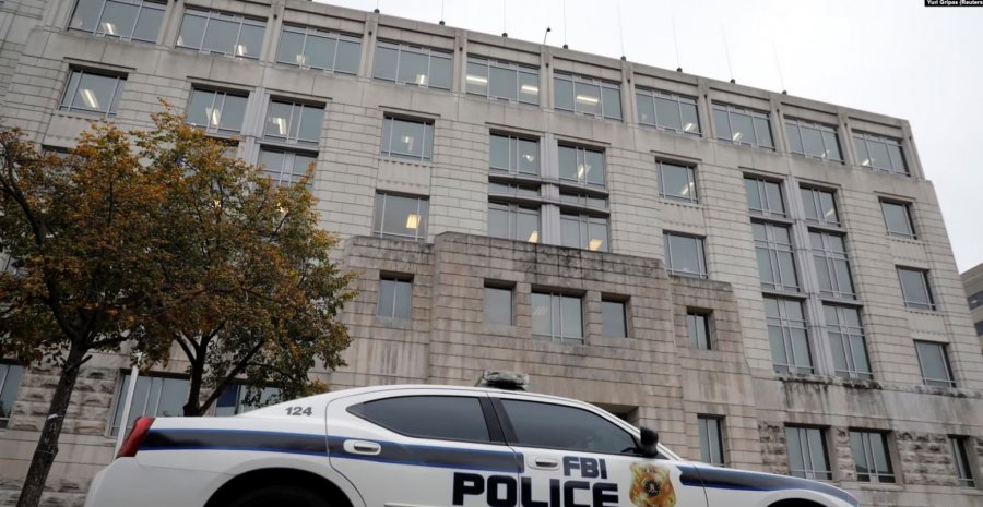 FBI-ja arreston dy burra për krijimin e “stacioneve policore” kineze në New York