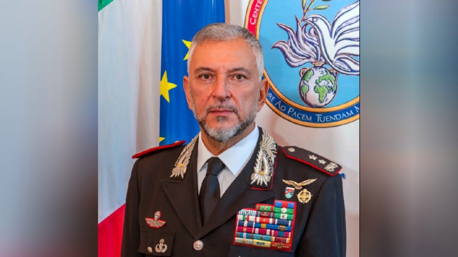 Italia merr drejtimin e EULEX-it