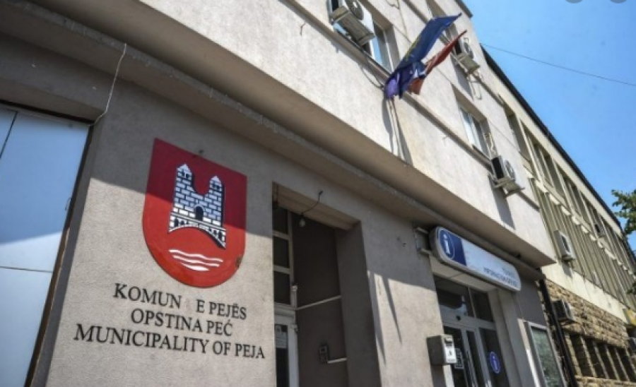  Aktakuzë ndaj 11 zyrtarëve komunalë dhe një gjeodeti në Komunën e Pejës