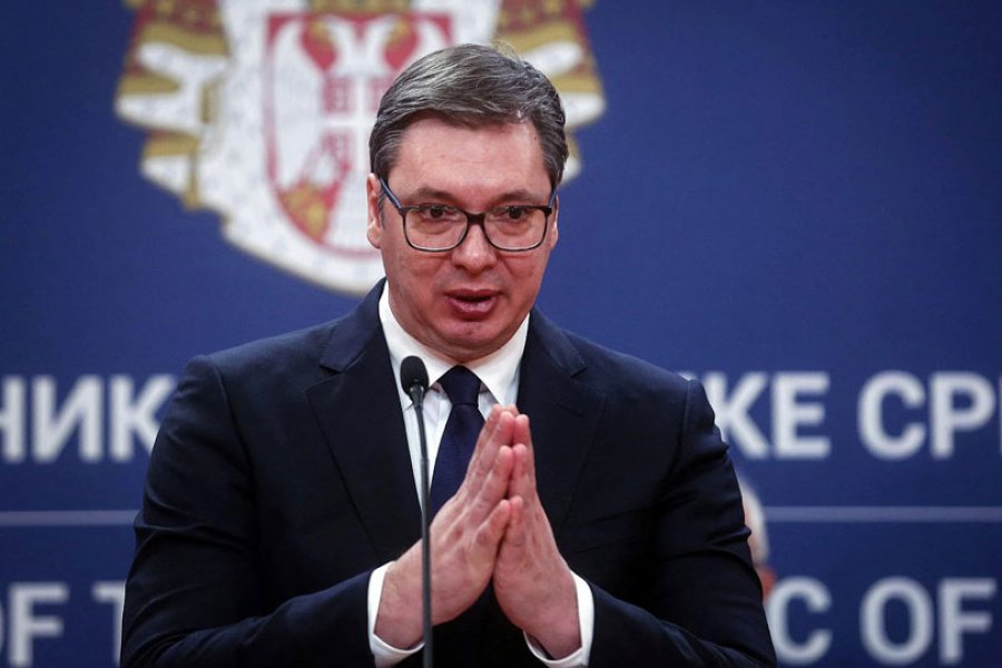Vuçiq në hall me rënien e natalitetit, thirrje popullit: Mos i doni qentë më shumë se fëmijët