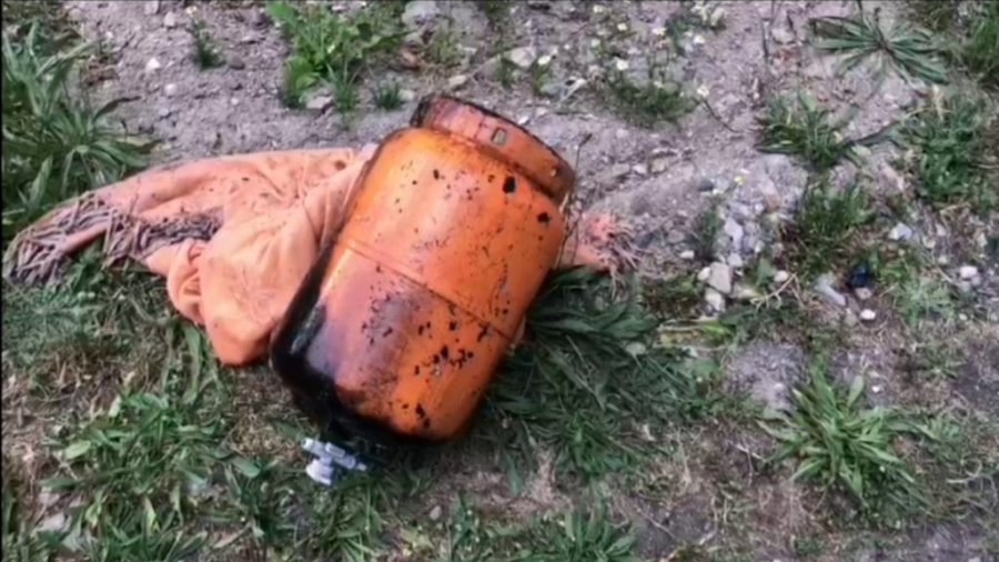 Shpërthejnë dy bombola të gazit në një vilë në Bogë, tre persona dërgohen në QKUK