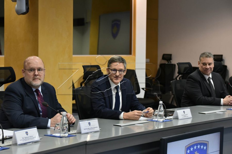 Chollet për Asociacionin: SHBA-ja nuk mbështet diçka që i ngjan Republika Srpskës