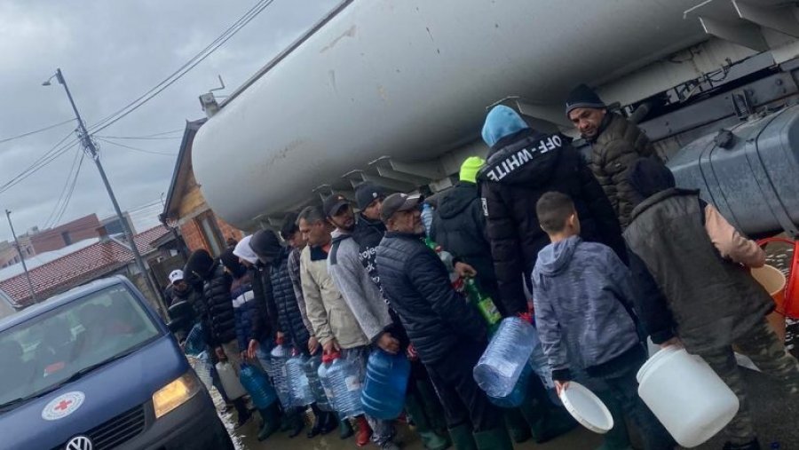 KRU “Mitrovica” tregon orarin për furnizim me ujë të pijes nga cisterna