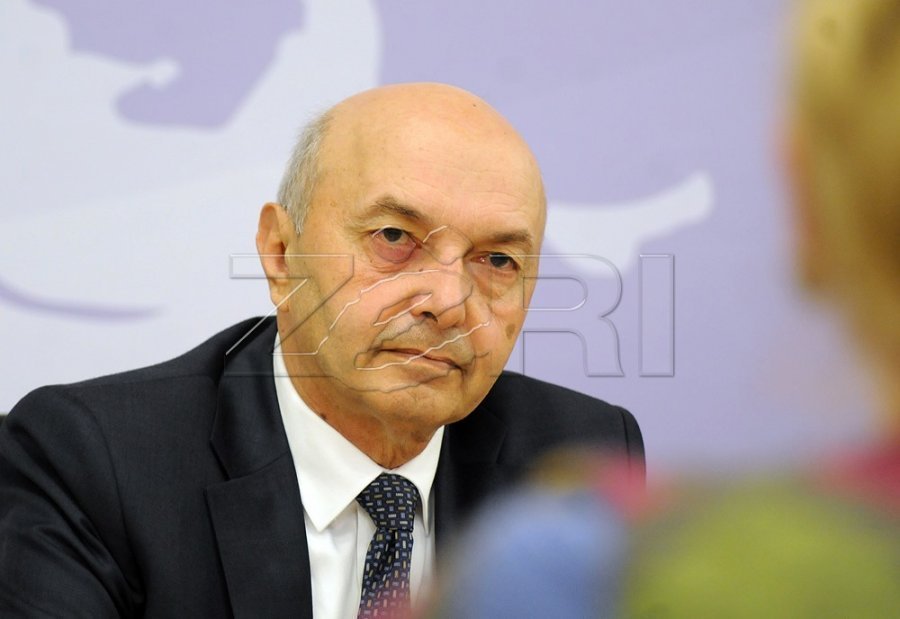 Isa Mustafa për dialogun Kosovë-Serbi: Kurti nuk ka treguar aftësi që ta drejtojë këtë proces aq sa duhet
