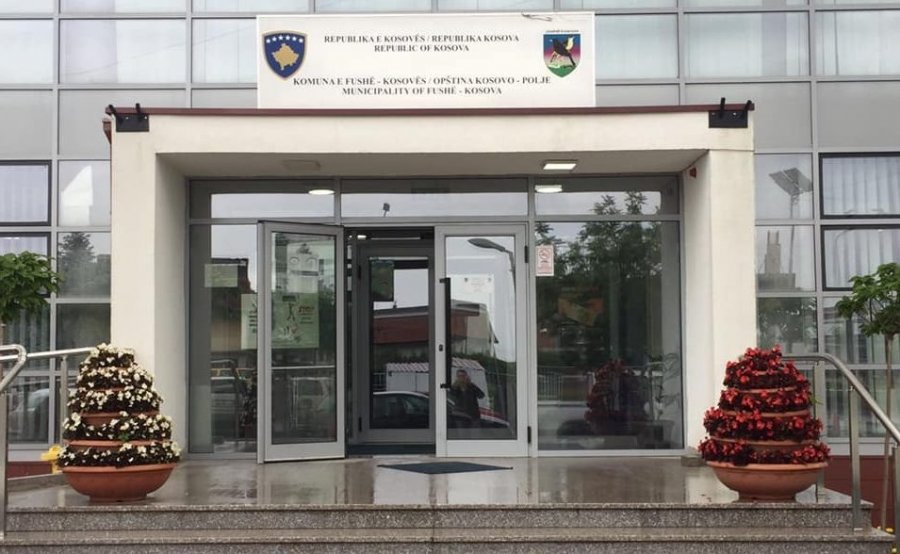 Fushë-Kosova kampione e ndëshkimeve për kufizimin e qasjes në dokumente publike