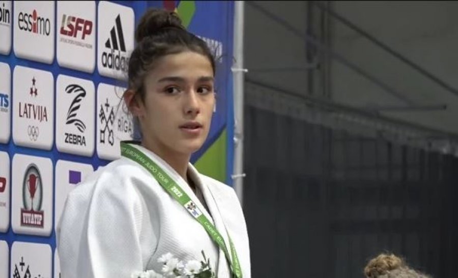 Xhudistja Laurine Gashi fiton medaljen e artë në Kupën Evropiane për Junior