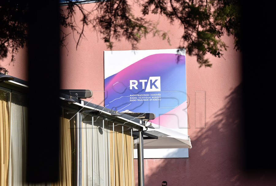 Ymeri: Largimi i moderatorëve nga emisionet në RTK është praktikë e regjimeve autoritare