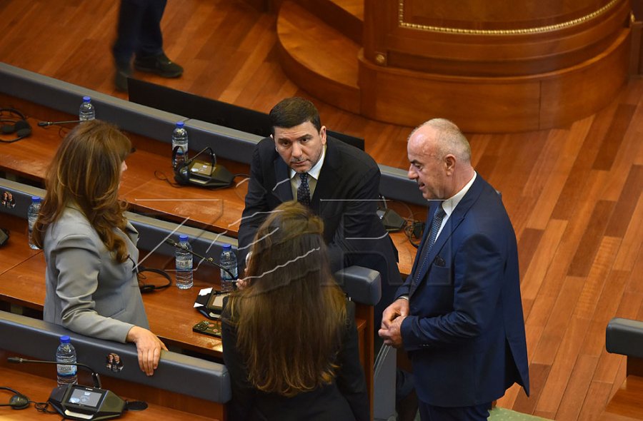PDK-ja nuk e voton asnjë kandidat që ka qenë pjesë e Qeverisë