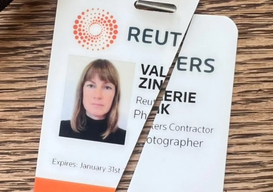 Vrasja e 5 gazetarëve, jep dorëheqjen gazetarja e “Reuters”