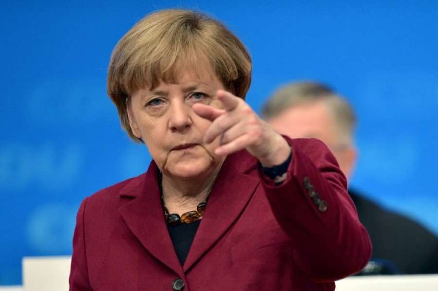 DW: Beteja e fundit e Angela Merkelit do të jetë Kosova