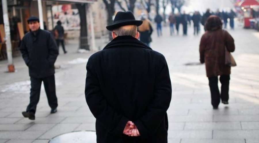 Paqartësi për pensionet e viteve 1990-1999