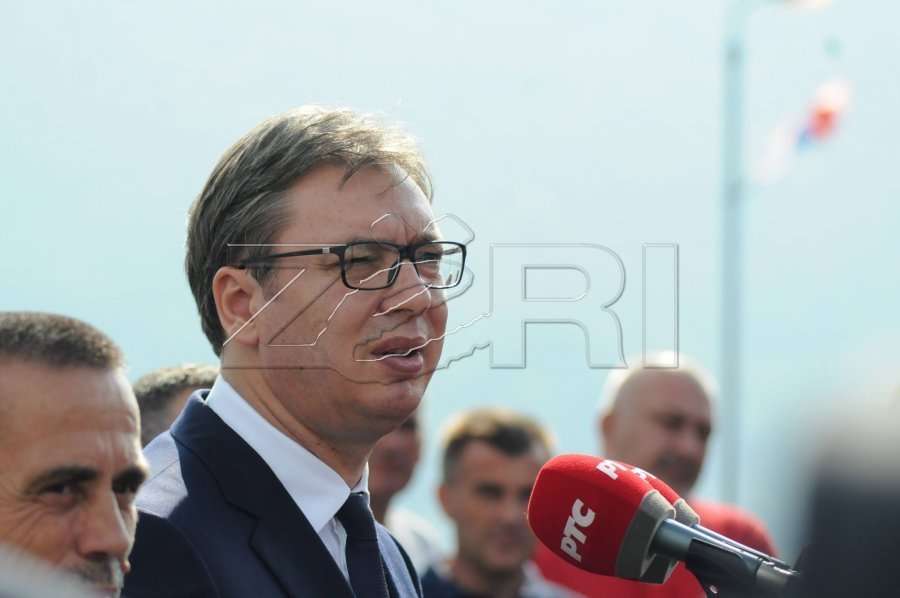 “Shqiptarët pa kompromis me Serbinë nuk kanë asgjë, presionet nuk ndihmojnë”