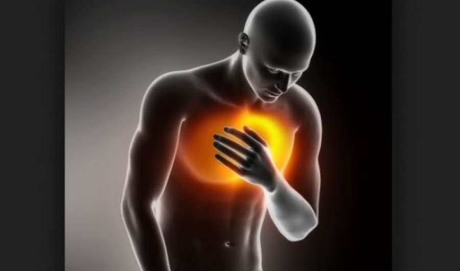 Personat që kanë pësuar infarkt në zemër nuk duhet t’i konsumojnë këto ushqime