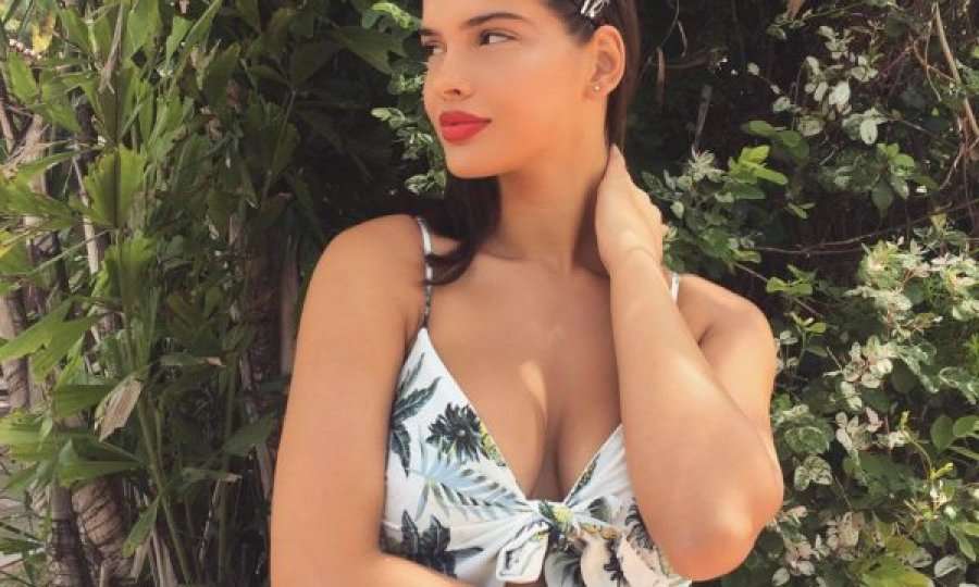 A është kjo femra shqiptare më e bukur e momentit? (Foto)