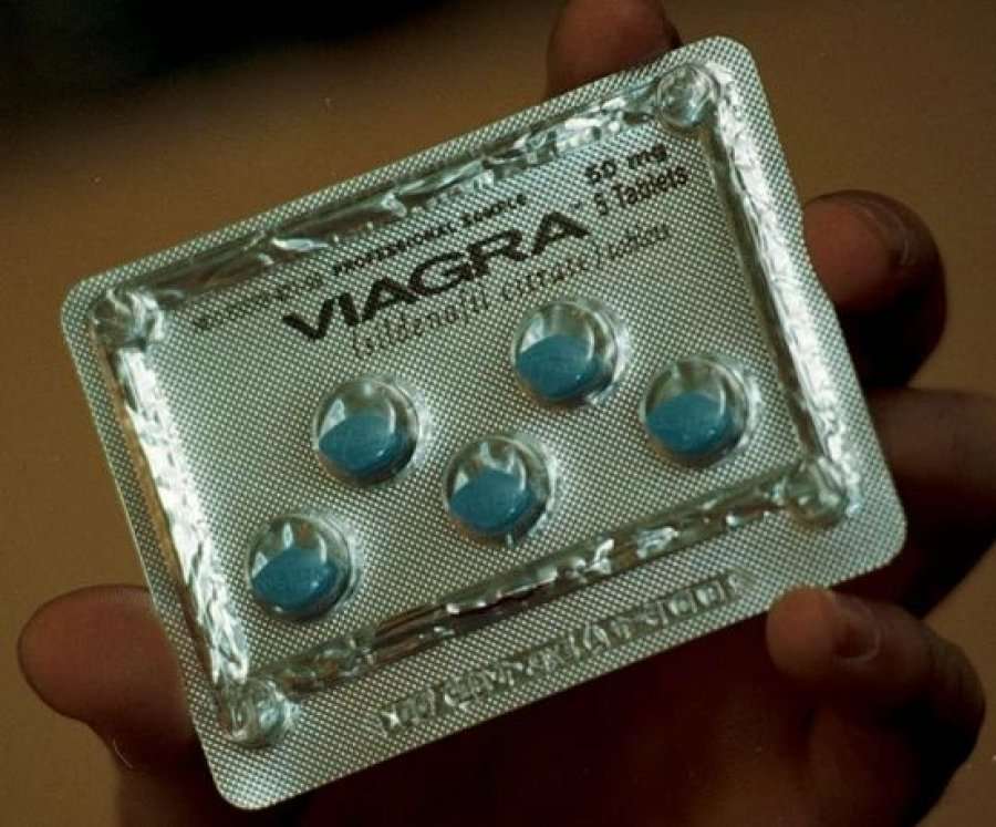 Doktori i çmendur, 'VIAGRA' për futbollistët