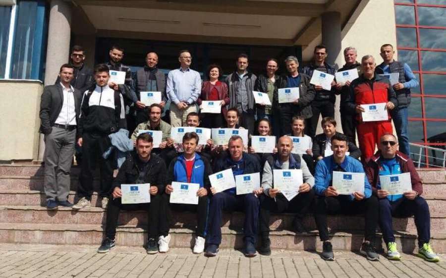 Certifikohen gjyqtarët dhe trajnerët e parë të sportit më të ri në Kosovë