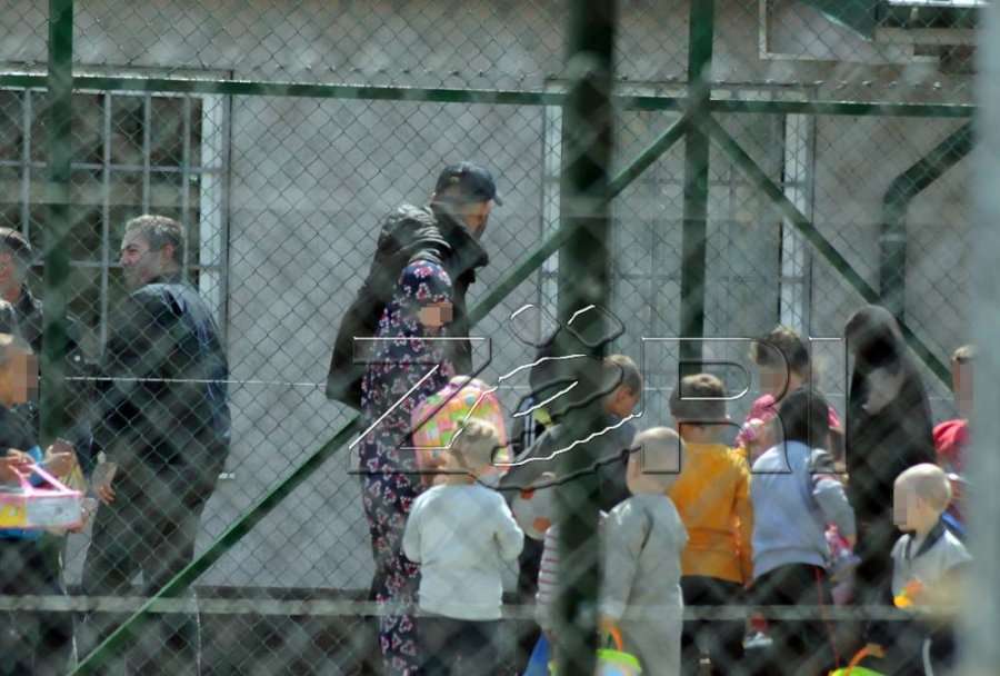 Nga Siria u kthye kosovarja me vajzën e sëmurë për të cilën ajo kërkonte ndihmë