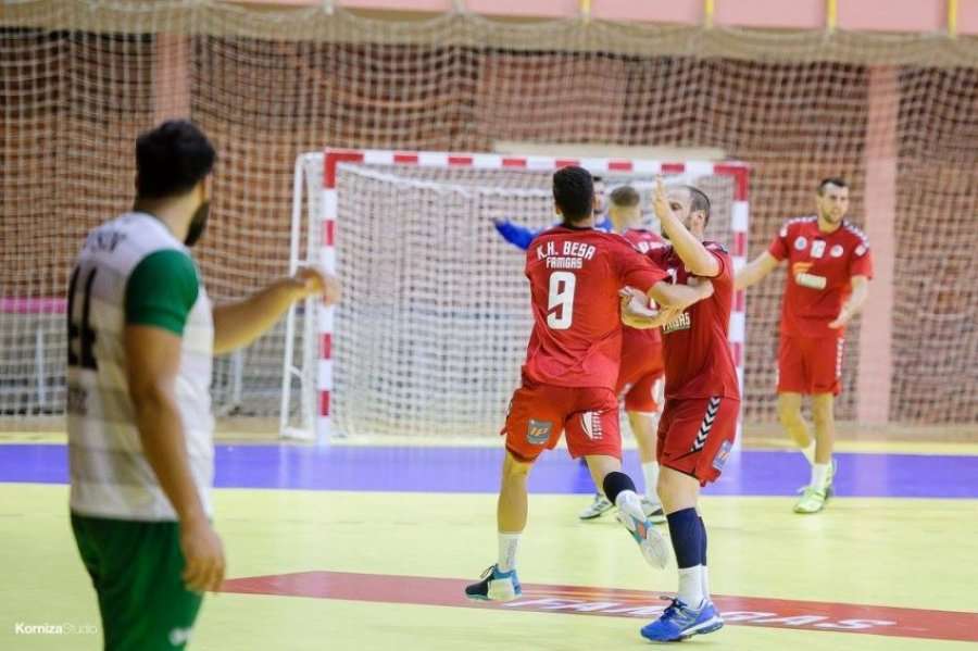 Përfundoi derbi, kujt i takoi ndeshja e sezonit