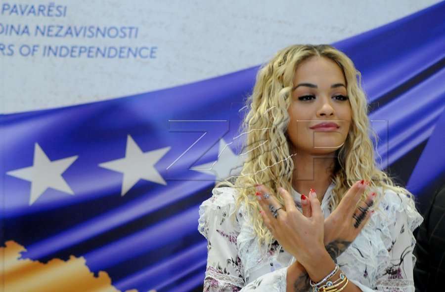 Rita Ora thyen rekord personal në Spotify
