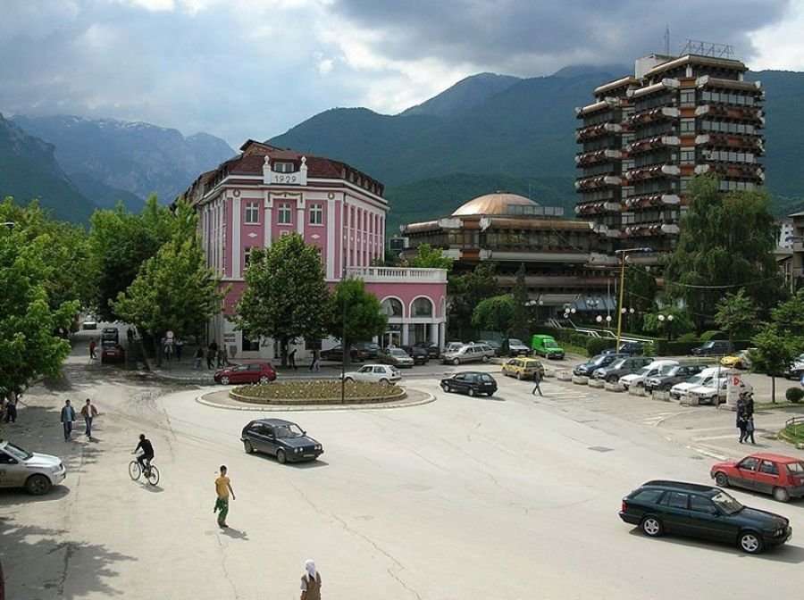Peja po përballet me mungesë të ujit, thatësia e madhe