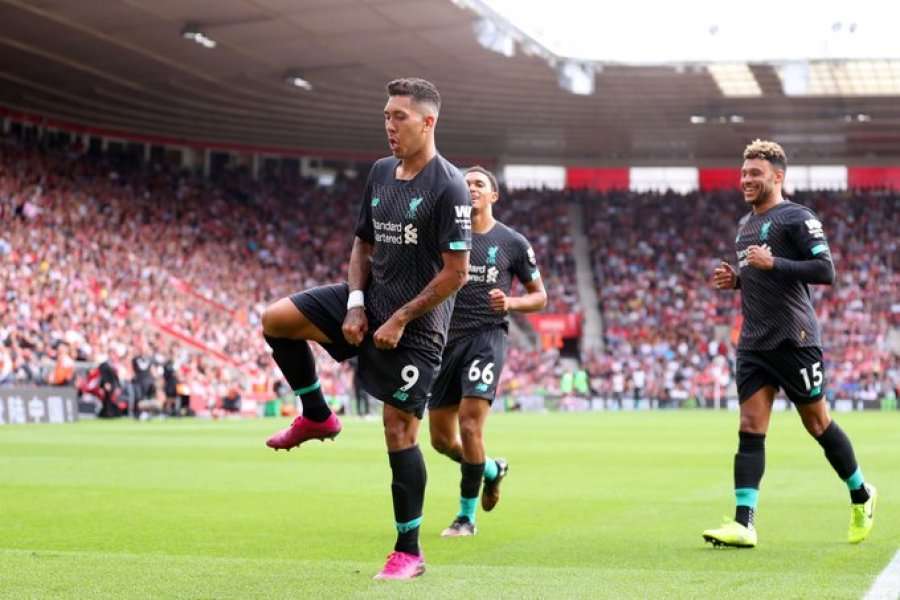 Liverpool vazhdon me fitore, zëvendësuesi i Alisson bën gafën e vitit