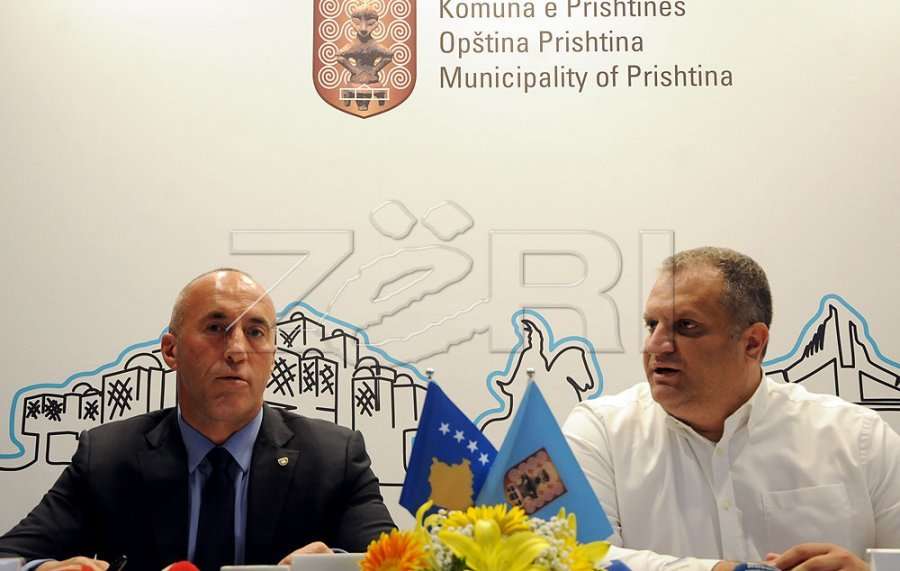 A do të zyrtarizohet nesër koalicioni me AAK-në? Nuk e pohojnë as mohojnë nga PSD-ja