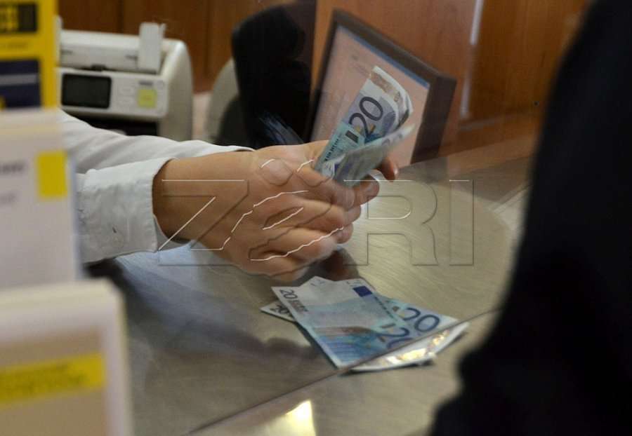Murati: Normat e interesit për kredi hipotekare të larta në Kosovë