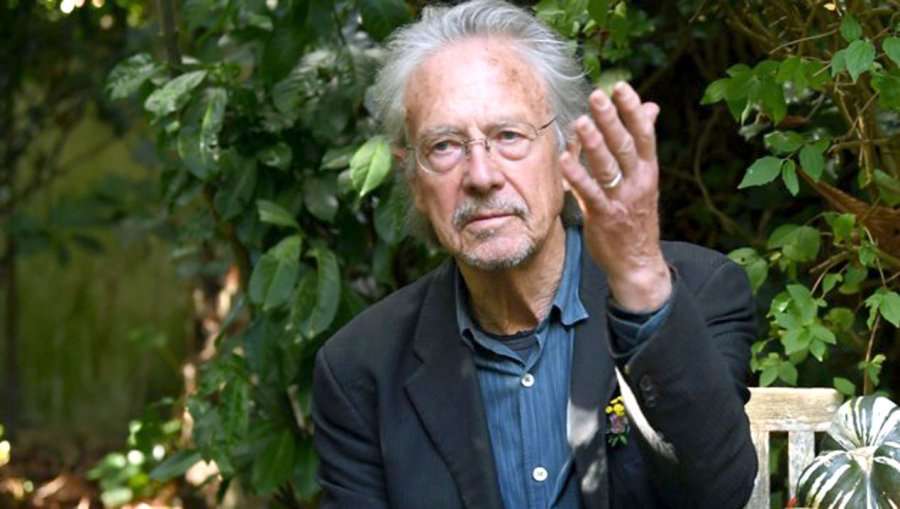 Handke nuk lejoi gazetarë brenda gjatë fjalimit të tij të “Nobel”-it